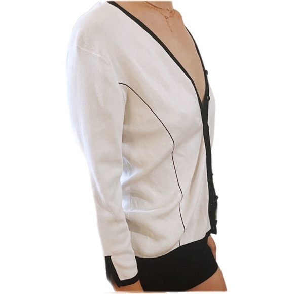 Vintage Shego’s White + Black Trim 3/4 Sleeve V Neck Cardigan Sweater Fit S M L - Picture 5 of 16